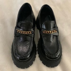 PRINCESS POLLY UNCHAINED PATENT LOAFER